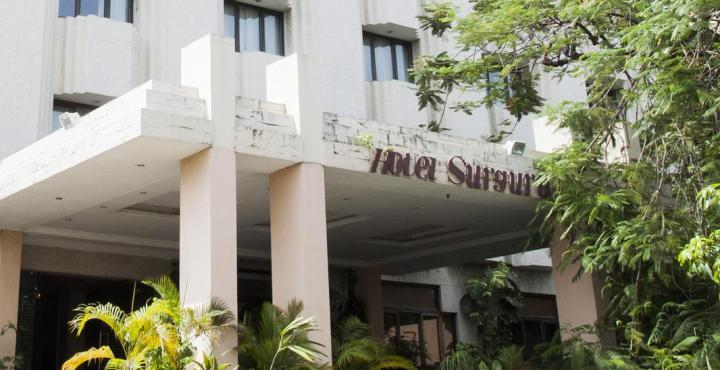 Hotel Surguru Pondicherry Exterior photo